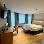 Seespitz Gaestehaus Szálloda 3*