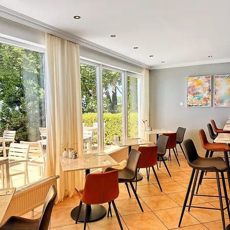 فندق Seespitz Gaestehaus هيرشينج ام امرسي