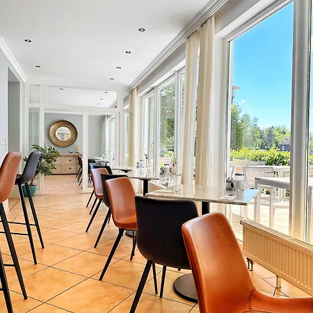 Seespitz Gaestehaus هيرشينج ام امرسي