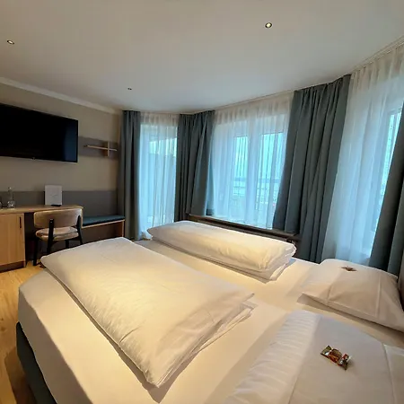فندق Seespitz Gaestehaus هيرشينج ام امرسي
